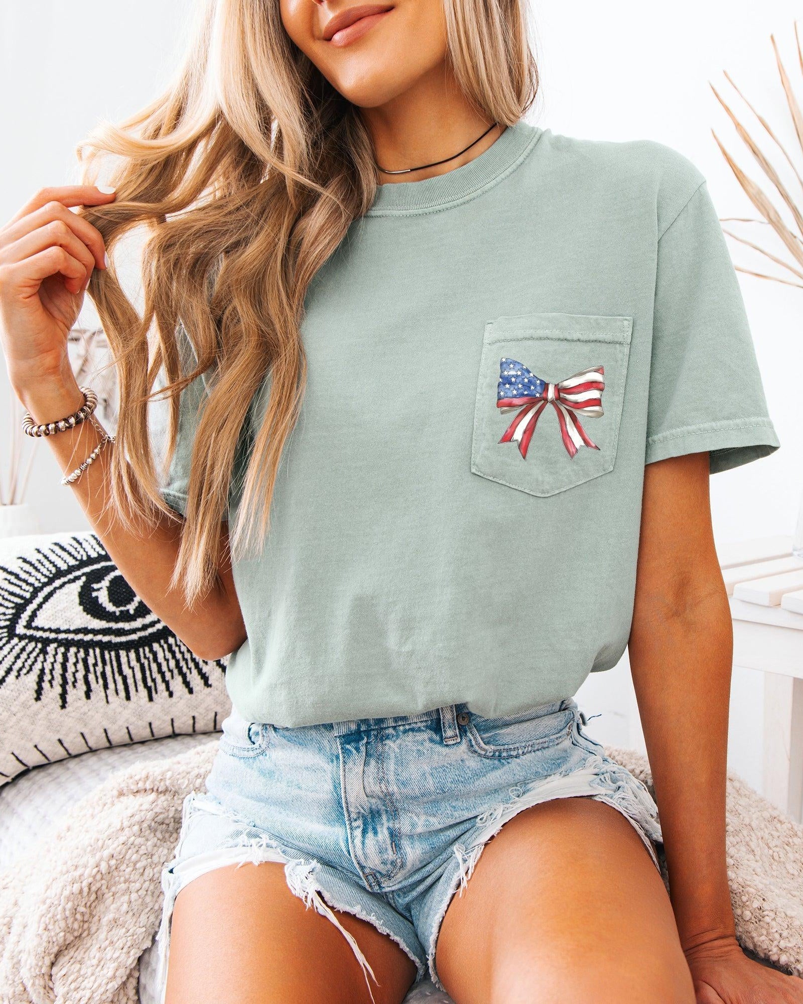 American Flag USA Ribbon Comfort Colors Pocket T-Shirt – Independence Day & Memorial Day Patriotic Tee