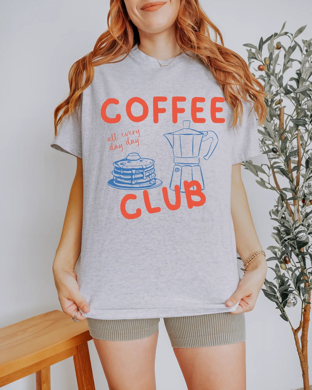 Coffee Club Shirt, Minimalist Line Art T-Shirt, Aesthetic Coffee Tee, Latte Lover Shirt, Neutral Graphic Tee, Cozy Coffee Gift for Her